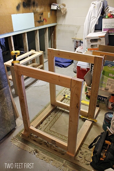 Builing-base-of-storage-ben