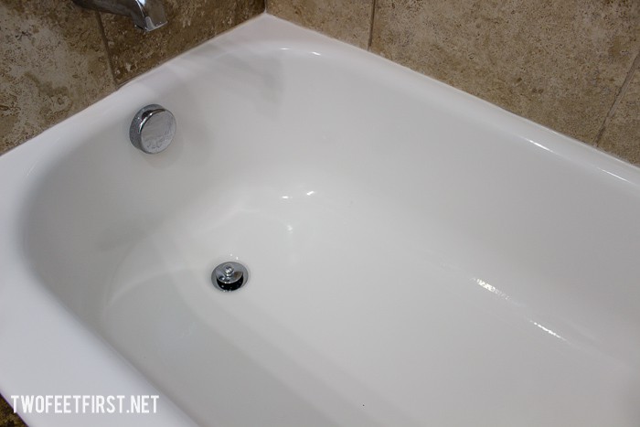 Easy Way To Clean A Bathtub, What To Clean Bathtub With