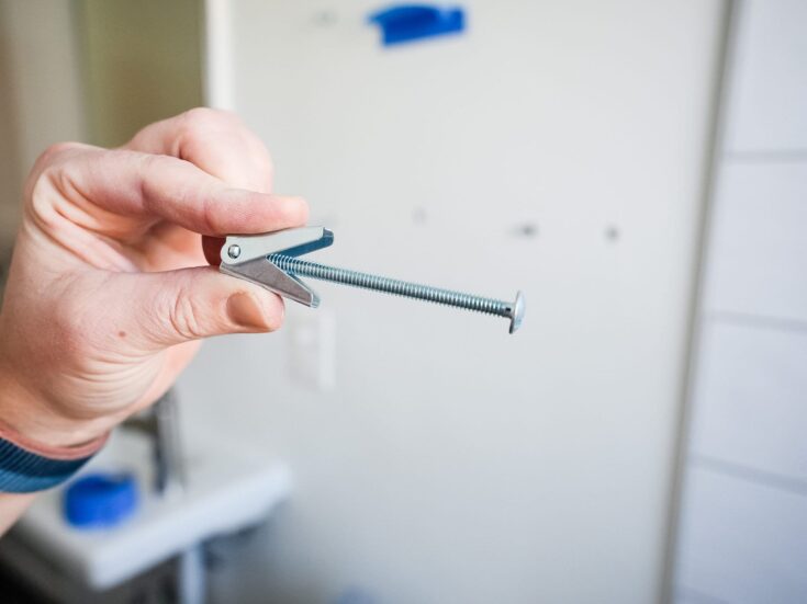 How to use toggle bolts stepbystep installation