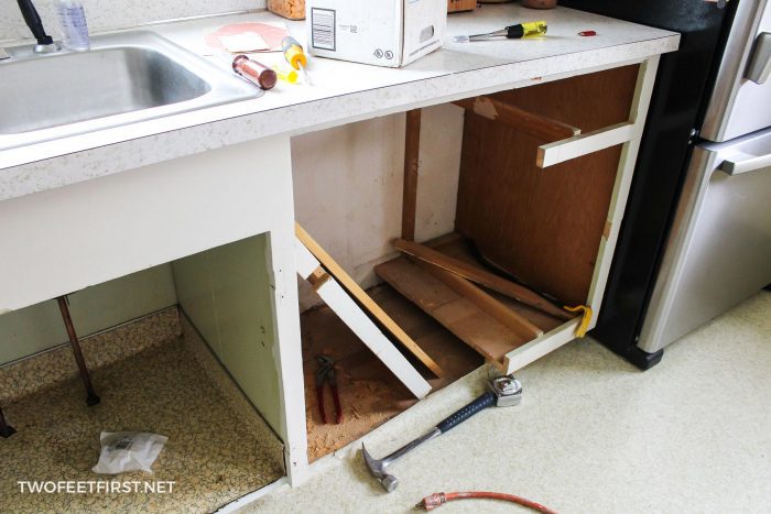 A Dishwasher In Existing Cabinets, How To Install A Dishwasher Between Cabinets