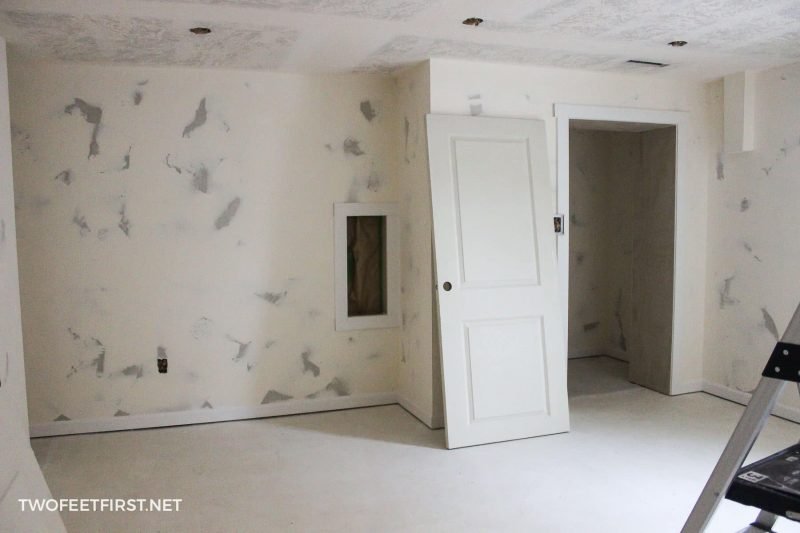 drywall installed in basement