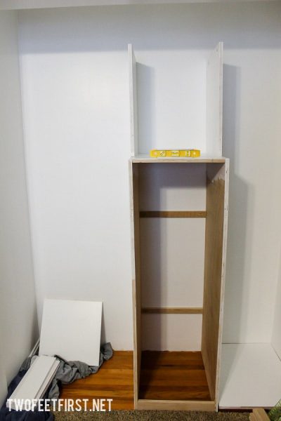 Build a closet system with drawers | DIY Closet Organizer
