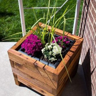 How to build a simple planter box