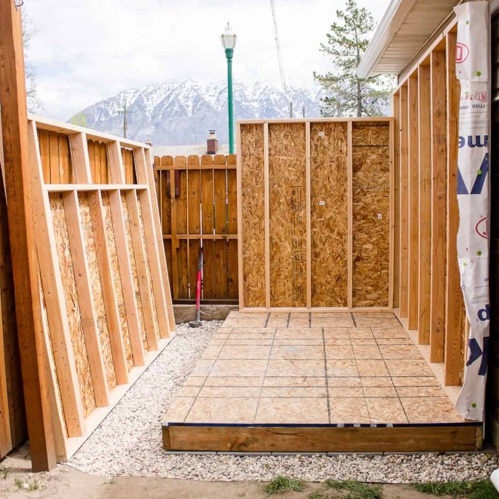 How to frame a shed | Building shed walls