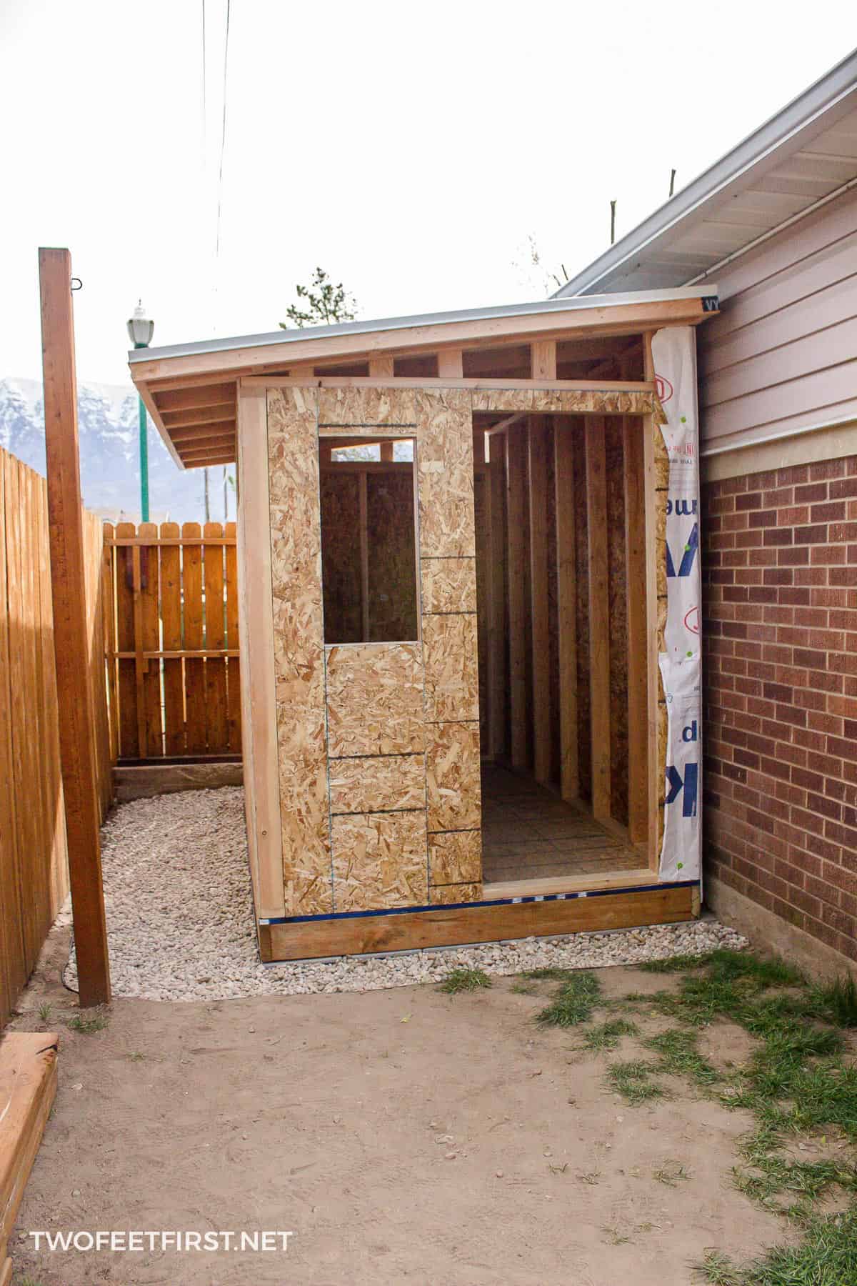 How to build a lean to off a metal shed