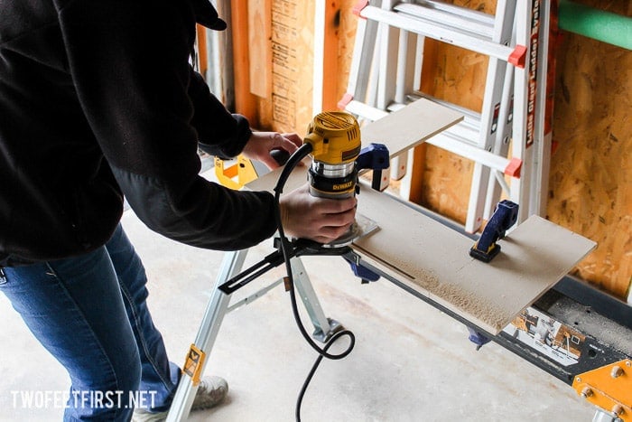 Do you want to organize a closet by adding drawers? Here is a DIY tutorial on how to build drawers for a closet system. PLUS see how to create a full closet system for a small closet. #twofeetfirst #diy #closet #organize #build How to use a compact router to DIY drawers