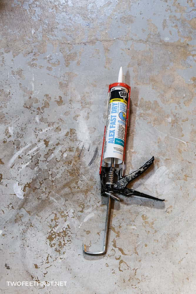 How to caulk trim and baseboards