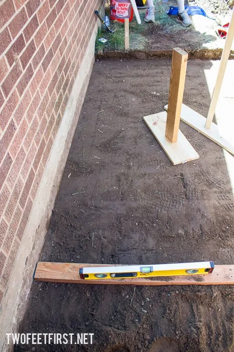 how to create a paver foundation with homemade stamper