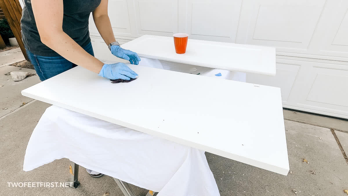 How to paint kitchen cabinets without sanding