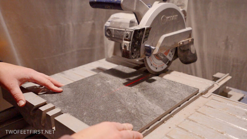 cutting black tile with tile saw